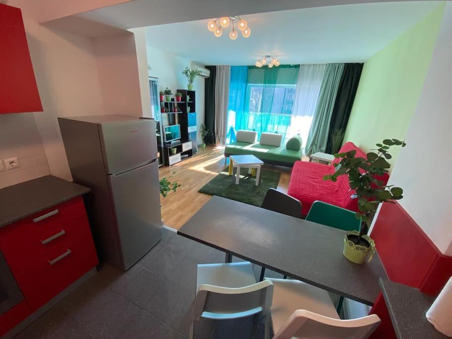 Green Apartment 214 With Private Parking Bucareste Exterior foto